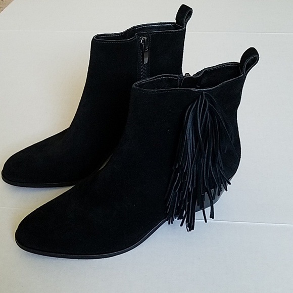 via spiga black suede booties